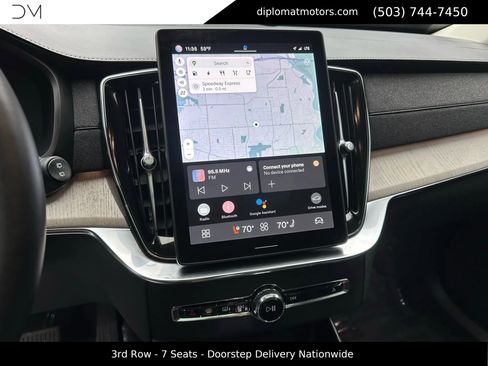 Used 2025 Volvo XC90 T8 Ultra w/ Protection Package Premier image 36