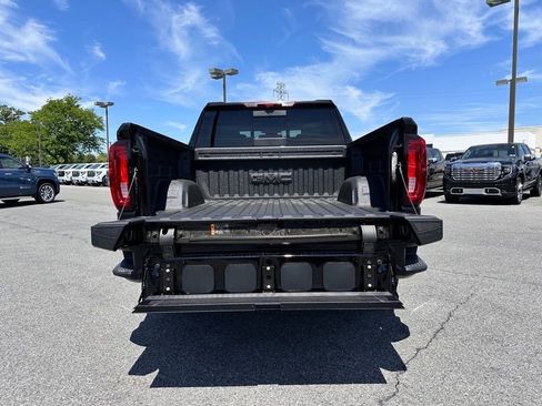 New 2026 GMC Sierra 1500 Denali w/ Denali Reserve Package AWD/4WD image 39