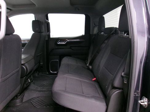 Certified 2024 Chevrolet Silverado 1500 RST w/ Z71 Off-Road Package AWD/4WD image 9