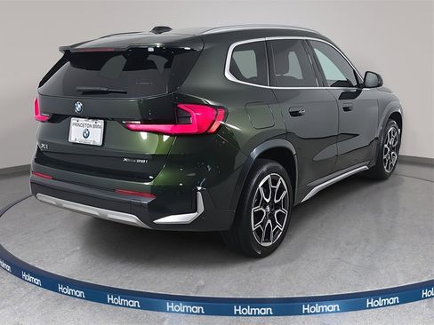 Used 2025 BMW X1 xDrive28i w/ Technology Package image 6