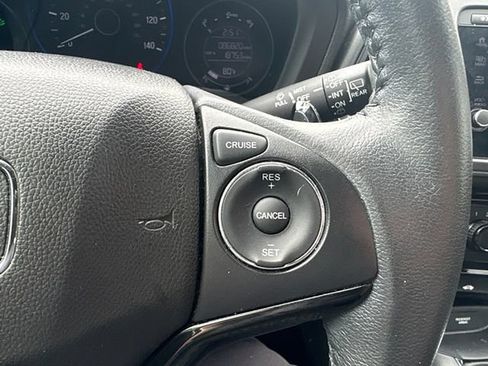 Used 2021 Honda HR-V Sport image 19