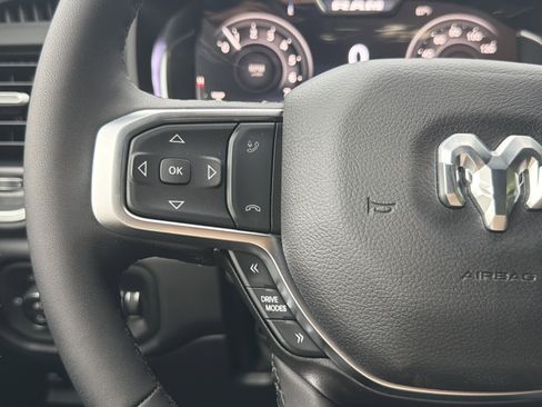 New 2026 RAM 1500 Big Horn AWD/4WD image 11