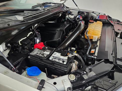 Used 2018 Ford F150 Platinum w/ Equipment Group 701A Luxury image 97