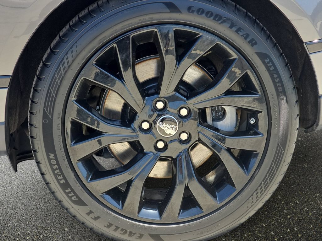 Used 2018 Land Rover Range Rover Long Wheelbase Supercharged AWD/4WD image 38