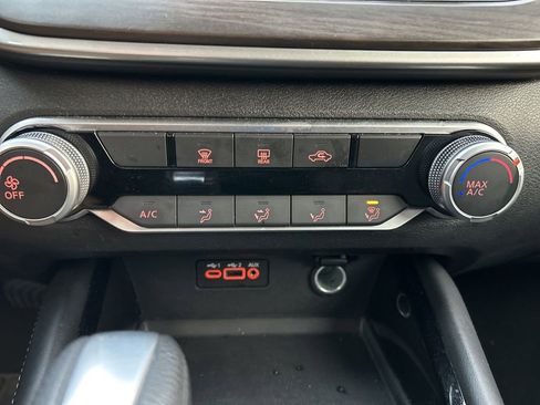 Used 2023 Nissan Altima 2.5 SV image 23