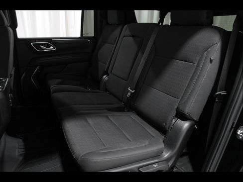 Certified 2022 Chevrolet Suburban LS AWD/4WD image 19