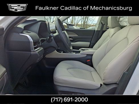 Used 2024 Toyota Grand Highlander XLE image 14