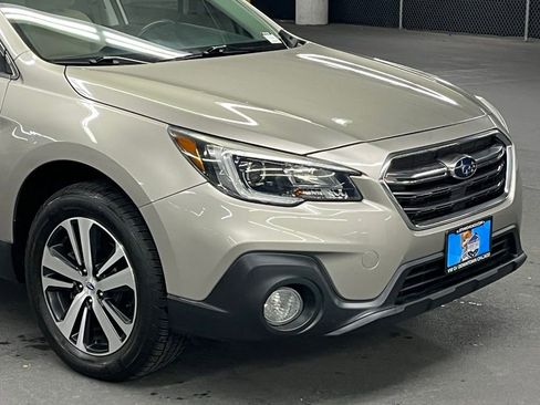 Used 2019 Subaru Outback 3.6R Limited image 40