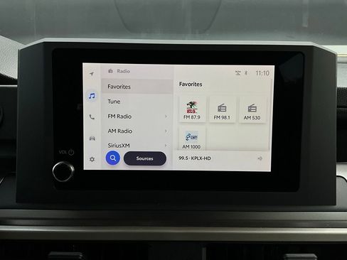 Used 2024 Toyota Tacoma TRD Off-Road image 29