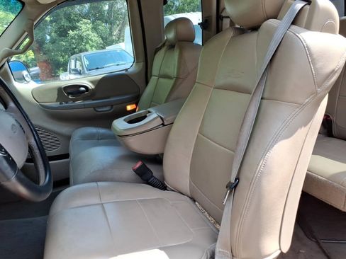 Used 2002 Ford F150 Lariat AWD/4WD image 18