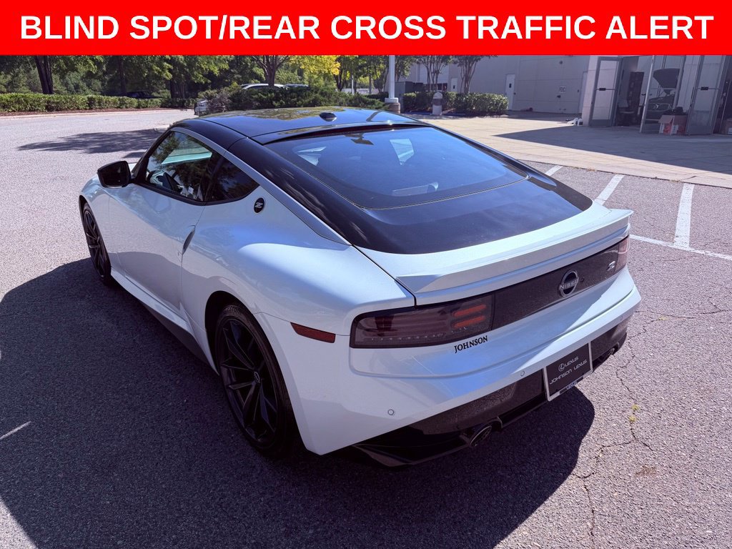 Used 2024 Nissan Z Performance w/ Floor Mat Package RWD image 5