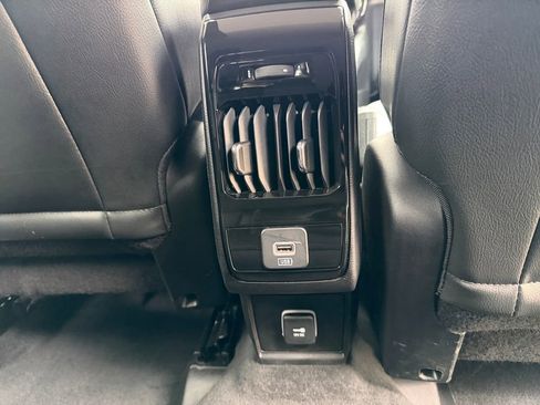 Used 2022 Jeep Compass Latitude image 23