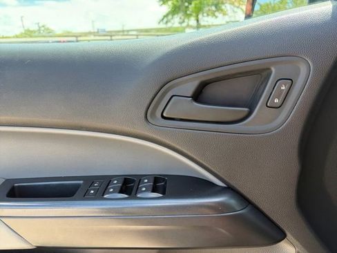 Certified 2022 GMC Canyon Elevation Standard w/ Convenience Package RWD image 4