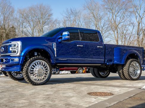 Used 2026 Ford F450 Platinum w/ Platinum Plus Package image 6