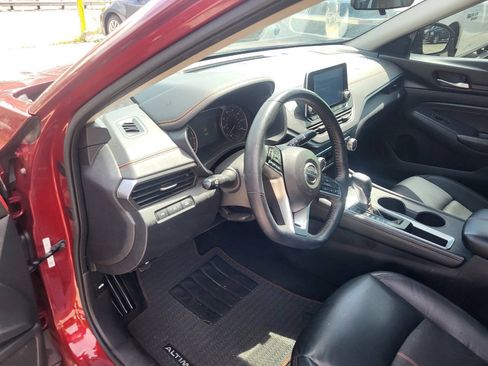 Used 2021 Nissan Altima 2.5 SR w/ SR Premium Package FWD image 41