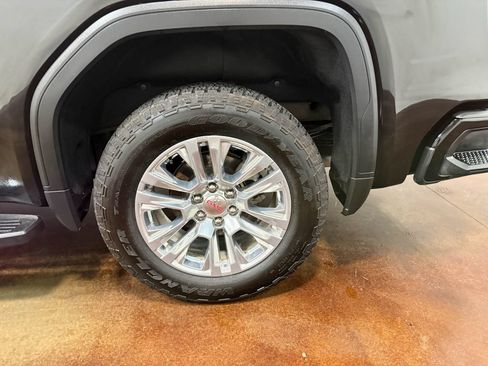Used 2025 GMC Sierra 1500 Denali AWD/4WD image 79