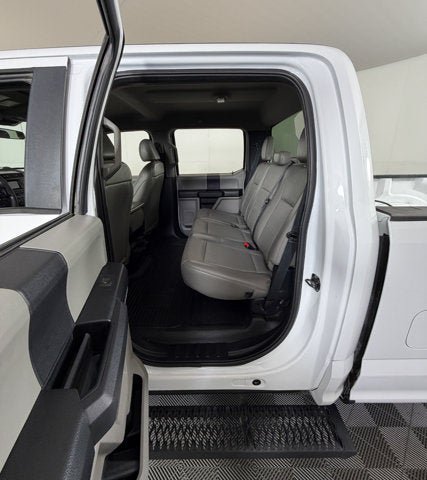 Used 2020 Ford F250 XL w/ Power Equipment Group AWD/4WD image 7