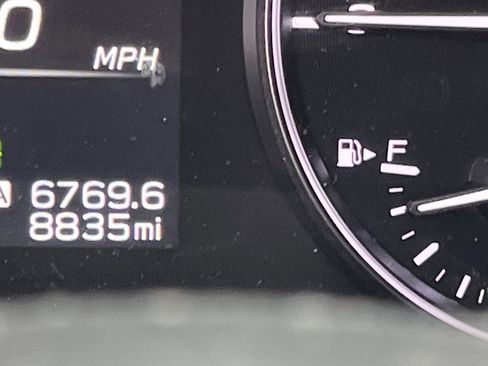 Used 2025 Subaru Outback Touring XT image 7