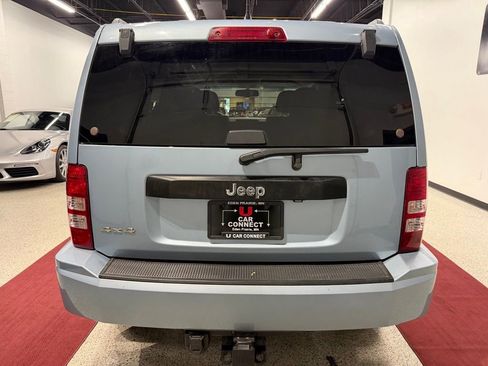 Used 2012 Jeep Liberty Arctic AWD/4WD image 11