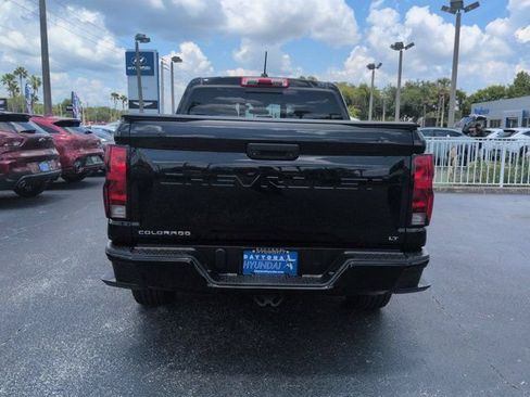 Used 2023 Chevrolet Colorado LT w/ LT Convenience Package RWD image 4