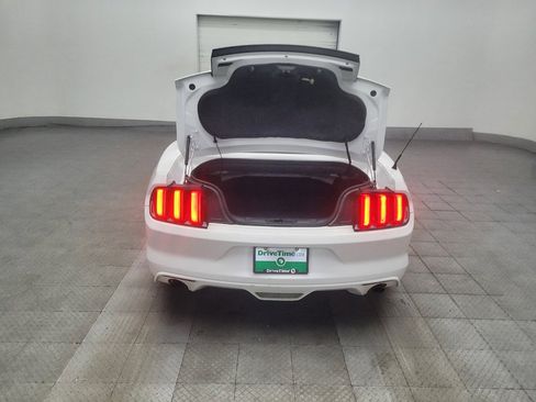 Used 2016 Ford Mustang Convertible RWD image 29