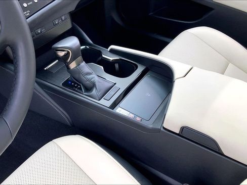 Used 2024 Lexus ES 350 350 image 13