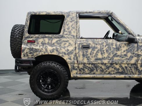 Used 1996 Geo Tracker 4WD 2-Door image 28