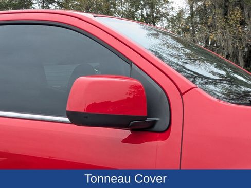 Used 2018 Chevrolet Colorado LT image 12