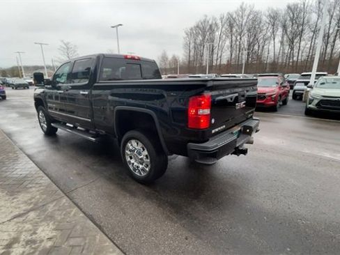 Certified 2018 GMC Sierra 2500 Denali w/ Duramax Plus Package image 6