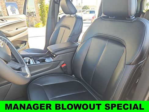 New 2026 Jeep Grand Cherokee L Limited w/ Limited Altitude Package AWD/4WD image 16