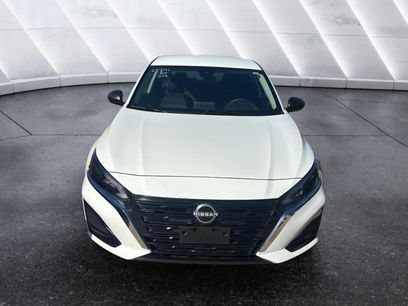 Used 2025 Nissan Altima 2.5 SV
