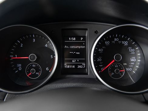 Used 2014 Volkswagen Jetta TDI image 32