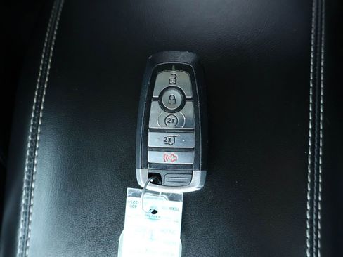 Used 2021 Ford Explorer Limited w/ Equipment Group 301A RWD image 20