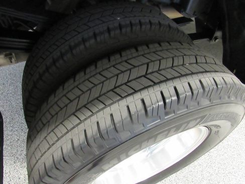 Used 2021 GMC Sierra 3500 Denali AWD/4WD image 32