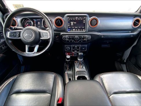 Used 2022 Jeep Gladiator Mojave w/ Cold Weather Group AWD/4WD image 10