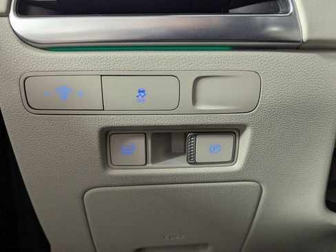 Used 2024 Hyundai Palisade Calligraphy image 13