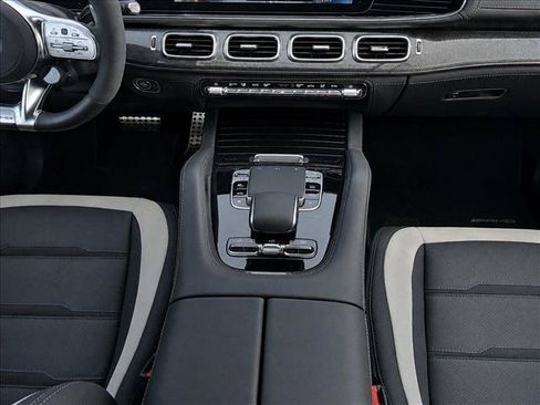 Used 2022 Mercedes-Benz GLE 63 AMG S image 18