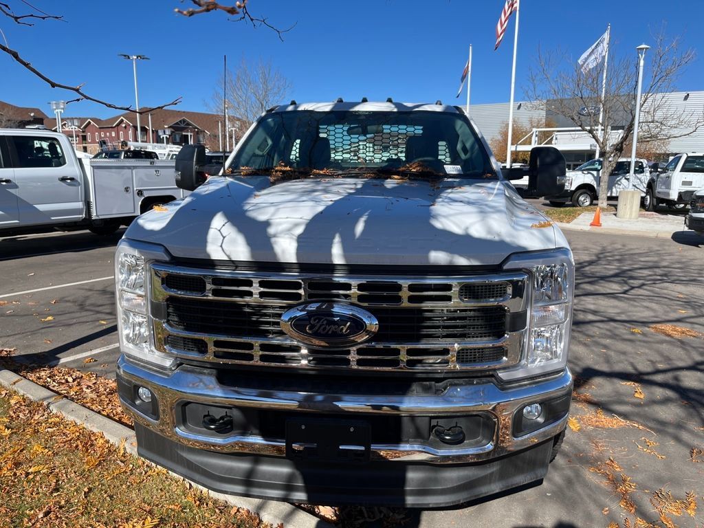 New 2025 Ford F350 XL w/ XL Chrome Package AWD/4WD image 2