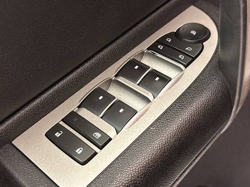 Used 2008 Chevrolet Silverado 1500 LT w/ Texas Edition RWD image 19