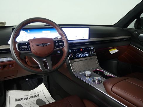 Used 2025 Genesis GV80 3.5T Prestige AWD/4WD image 19