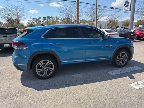 Certified 2024 Volkswagen Atlas Cross Sport SEL R-Line image 9