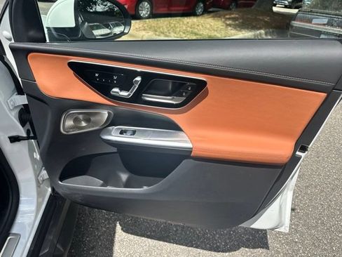 Certified 2026 Mercedes-Benz GLC 300 4MATIC image 19