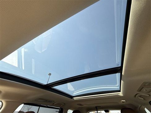 Used 2024 Subaru Ascent Touring image 22