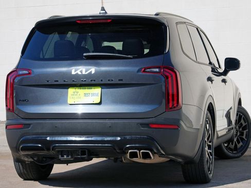 Used 2022 Kia Telluride EX w/ EX Premium Package AWD/4WD image 5