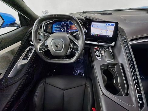 Used 2020 Chevrolet Corvette Stingray Preferred Conv w/ 2LT Preferred Equipment Group RWD image 23