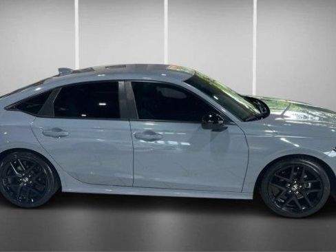 Used 2023 Honda Civic Sport image 5