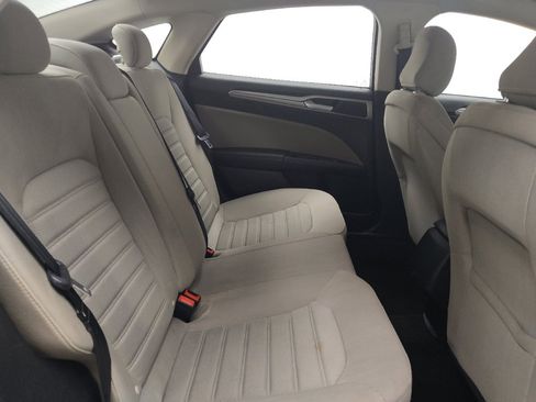 Used 2020 Ford Fusion S FWD image 19