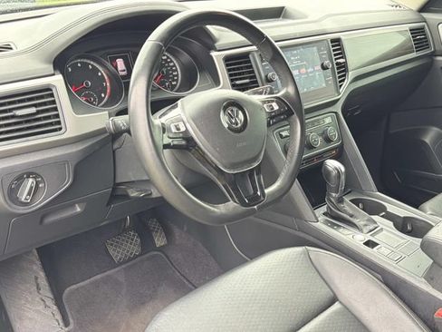 Used 2019 Volkswagen Atlas SE FWD image 16
