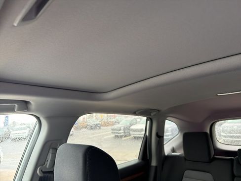 Used 2021 Honda CR-V EX image 8