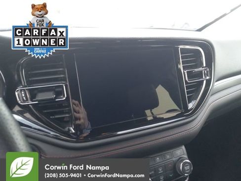 Used 2025 Dodge Durango R/T AWD/4WD image 16